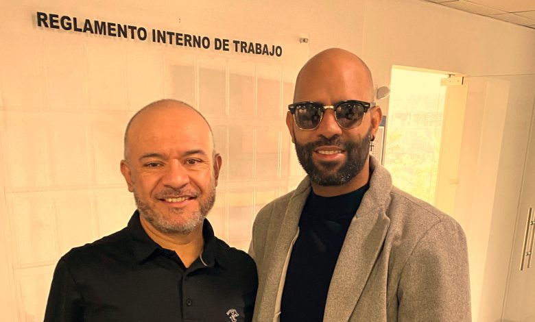 Jairo Martínez manager y Pedri Jiménez artista