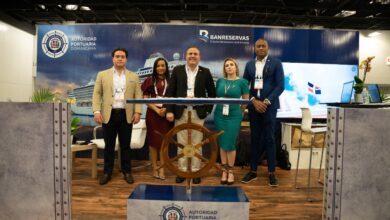 Photo of AUTORIDAD PORTUARIA DOMINICANA PARTICIPA FERIA SEATRADECRUISE GLOBAL MIAMI.  REALIZA GESTIONES OPERADORAS CRUCEROS VISITEN PUERTOS DOMINICANOS .