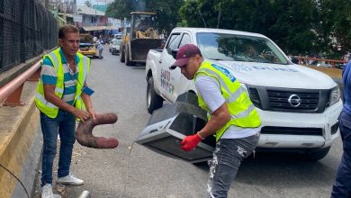 Photo of Dirección Espacios Públicos de Alcaldía DN aplica ley municipal en Villa Consuelo