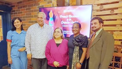 Premio a la Crónica Rosa